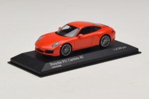Porsche 911 991.2 Carrera 4S Orange Minichamps 1:43 410067241 Druckguss — Bild 2 von 5