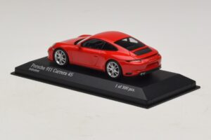 Porsche 911 991.2 Carrera 4S Rot Minichamps 1:43 410067240 Druckguss — Bild 3 von 5