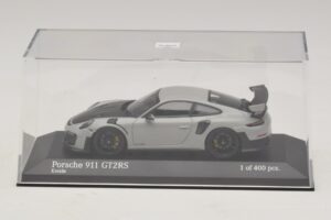Porsche 911 991.2 GT2 RS Chalk Minichamps 1:43 410067237 Druckguss — Bild 4 von 5