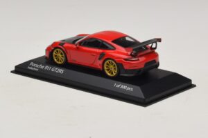 Porsche 911 991.2 GT2 RS Rot Minichamps 1:43 410067227 Druckguss — Bild 3 von 5