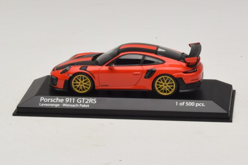 Porsche 911 991.2 GT2 RS Weissach Package Orange Minichamps 1:43 410067224 Druckguss