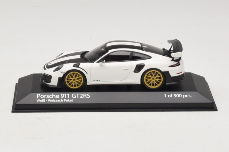 Porsche 911 991.2 GT2 RS Weissach Package Weiß Minichamps 1:43 410067222 Druckguss