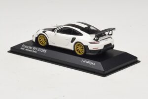 Porsche 911 991.2 GT2 RS Weissach Package Weiß Minichamps 1:43 410067222 Druckguss — Bild 3 von 5