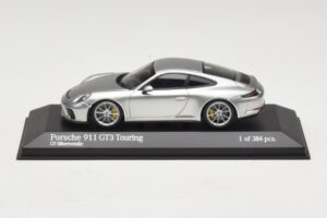 Porsche 911 991.2 GT3 Touring Silber Minichamps 1:43 410067422 Druckguss
