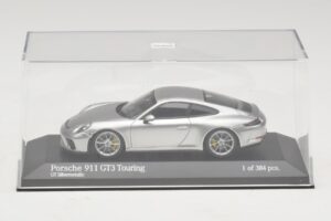 Porsche 911 991.2 GT3 Touring Silber Minichamps 1:43 410067422 Druckguss — Bild 4 von 5