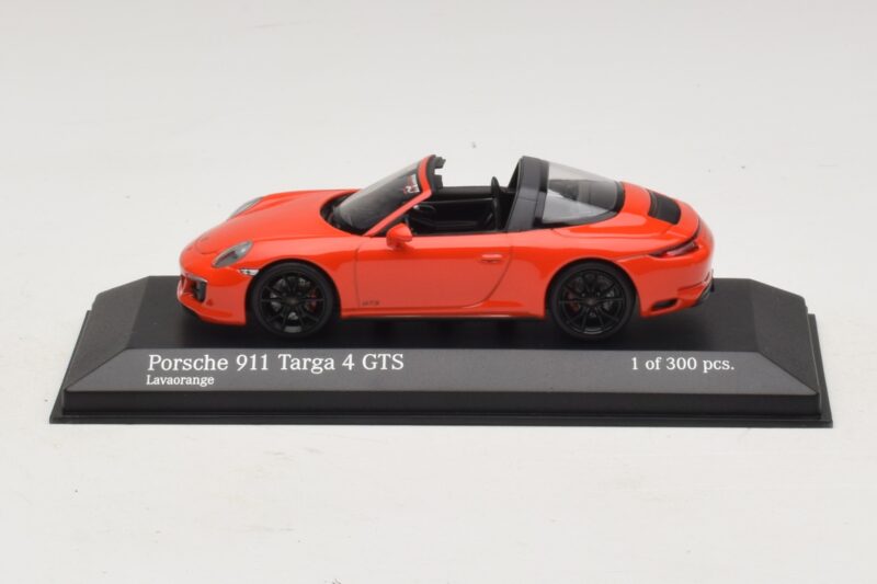 Porsche 911 991 Targa 4 GTS Orange Minichamps 1:43 410067341 Druckguss