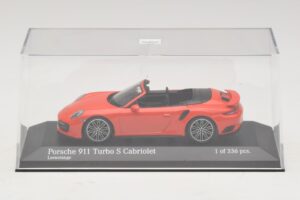 Porsche 911 991 Turbo S Cabriolet Orange Minichamps 1:43 410067181 Druckguss — Bild 4 von 5