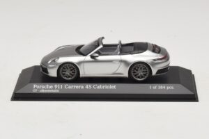 Porsche 911 992 Carrera 4S Cabriolet Silber Minichamps 1:43 410069330 Druckguss