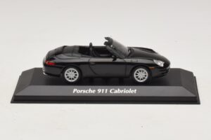 Porsche 911 996 Cabriolet Schwarz Metallic Maxichamps 1:43 940061030 Druckguss