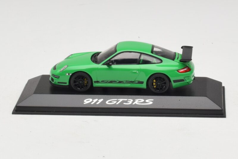 Porsche 911 997 GT3 RS Grün Minichamps 1:43 403066011 Druckguss