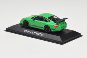 Porsche 911 997 GT3 RS Grün Minichamps 1:43 403066011 Druckguss — Bild 3 von 5