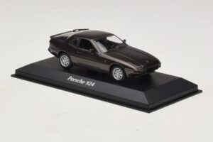 Porsche 924 Braun Metallic Maxichamps 1:43 940062121 Druckguss — Bild 3 von 5