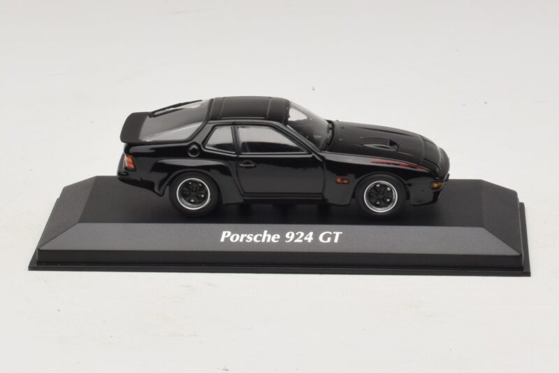 Porsche 924 GT Schwarz Maxichamps 1:43 940066124 Druckguss