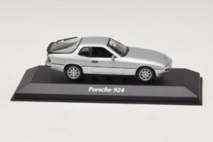 Porsche 924 Silber Maxichamps 1:43 940062120 Druckguss