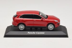 Porsche Cayenne 958 Rot Maxichamps 1:43 940063200 Druckguss