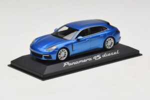 Porsche Panamera 971 4S Diesel Blau Metallic Minichamps 1:43 WAP0207600H Druckguss — Bild 2 von 5