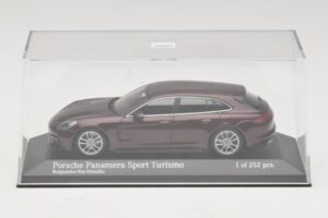 Porsche Panamera 971 Sport Turismo 4S Rot Minichamps 1:43 410066110 Druckguss — Bild 4 von 5