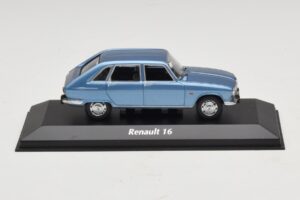 Renault 16 Hellblau Metallic Maxichamps 1:43 940113100 Druckguss