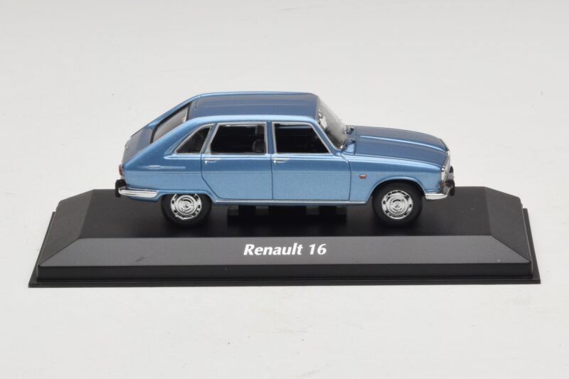 Renault 16 Hellblau Metallic Maxichamps 1:43 940113100 Druckguss
