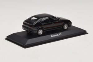 Renault 19 Schwarz Maxichamps 1:43 940113701 Diecast — Bild 2 von 5