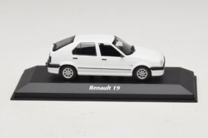 Renault 19 Weiß Maxichamps 1:43 940113700 Diecast