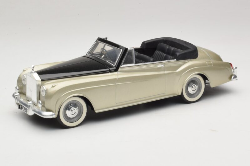 Rolls-Royce Silver Cloud II Silber Solido 1:18 8006 Druckguss