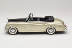 Rolls-Royce Silver Cloud II Silber Solido 1:18 8006 Druckguss — Bild 3 von 6