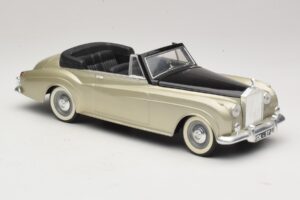Rolls-Royce Silver Cloud II Silber Solido 1:18 8006 Druckguss — Bild 4 von 6