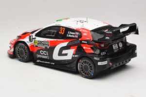 Toyota GR Yaris Rally1 #33 E. Evans / S. Martin Rally Monte Carlo 2026 IXO 1:18 18RMC269B Druckguss — Bild 5 von 6