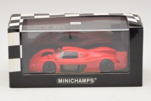 Toyota GT-One TS020 Street Rot Minichamps 1:43 433991603 Druckguss — Bild 5 von 5