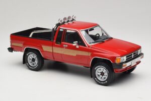 Toyota Hilux N50 Xtra Cab 4x4 Rot KK-Scale 1:18 KKDC181562 Druckguss — Bild 4 von 6