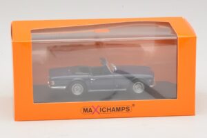 Triumph TR6 Dunkelblau Maxichamps 1:43 940132570 Diecast — Bild 5 von 5