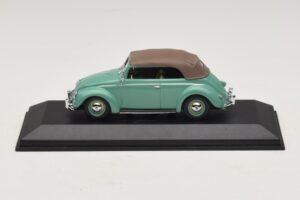 Volkswagen 1200 Cabriolet Stoffverdeck Grün Minichamps 1:43 430052042 Druckguss