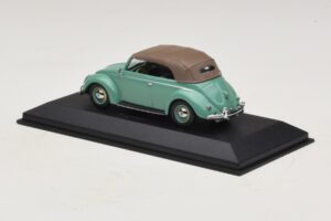 Volkswagen 1200 Cabriolet Stoffverdeck Grün Minichamps 1:43 430052042 Druckguss — Bild 3 von 5