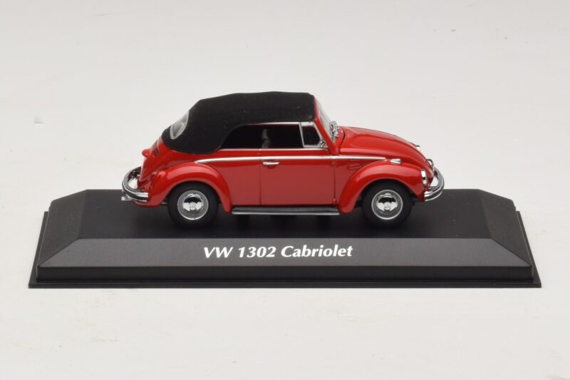 Volkswagen 1302 Cabriolet Rot Maxichamps 1:43 940055031 Druckguss