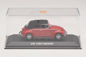 Volkswagen 1302 Cabriolet Rot Maxichamps 1:43 940055031 Druckguss — Bild 4 von 5