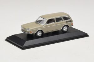 Volkswagen 411 LE Variant Savanna Beige Minichamps 1:43 400051114 Druckguss — Bild 2 von 5