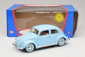 Volkswagen Käfer Blau Bburago 1:18 3381 Druckguss — Bild 8 von 8