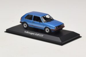 Volkswagen Golf GTI Mk2 Blau Metallic Maxichamps 1:43 940054120 Druckguss — Bild 3 von 5