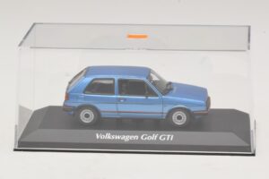 Volkswagen Golf GTI Mk2 Blau Metallic Maxichamps 1:43 940054120 Druckguss — Bild 4 von 5