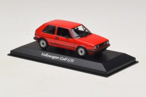 Volkswagen Golf GTI Mk2 Rot Maxichamps 1:43 940054121 Druckguss — Bild 3 von 5