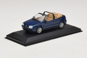 Volkswagen Golf Mk4 Cabriolet Blau Händler-Edition Minichamps 1:43 GOLF005 Druckguss — Bild 2 von 5