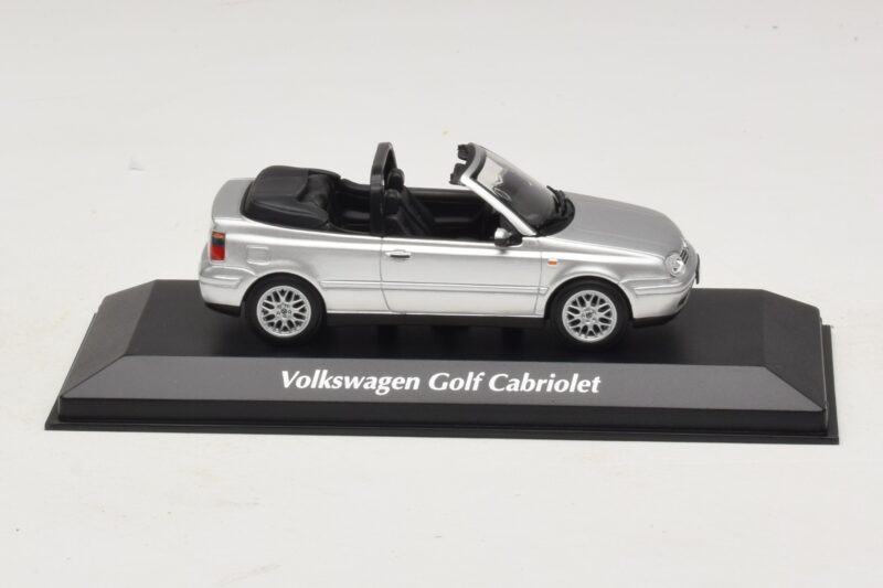 Volkswagen Golf Mk4 Cabriolet Silber Maxichamps 1:43 940058331 Druckguss