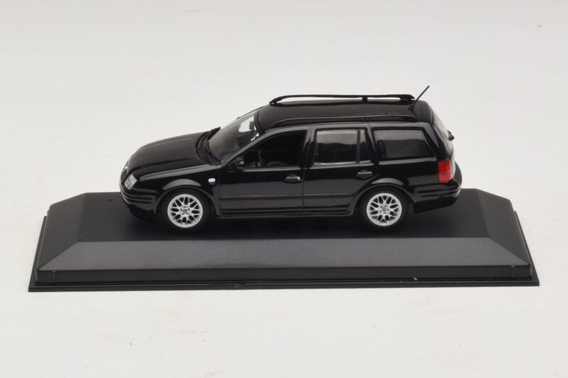 Volkswagen Golf Mk4 Variant Sport Highline BBS Edition Schwarz Minichamps 1:43 GOLF008 Druckguss