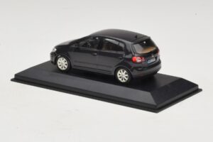 Volkswagen Golf Plus Mk5 Schwarz Minichamps 1:43 GOLF007 Druckguss — Bild 3 von 5