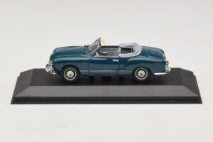 Volkswagen Karmann Ghia Cabriolet Dunkelblau Minichamps 1:43 GHIA001 Druckguss