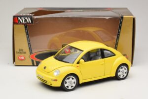 Volkswagen New Beetle A4 Gelb Bburago 1:18 3302 Druckguss — Bild 8 von 8