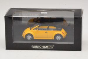 Volkswagen New Beetle Cabriolet Gelb Minichamps 1:43 BEETLE002 Druckguss — Bild 5 von 5