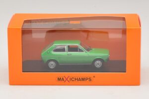 Volkswagen Polo Mk1 Grün Maxichamps 1:43 940050501 Druckguss — Bild 5 von 5