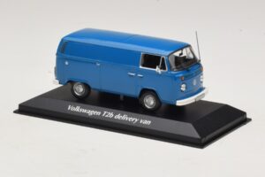 Volkswagen T2b Lieferwagen Blau Maxichamps 1:43 940053061 Druckguss — Bild 3 von 5